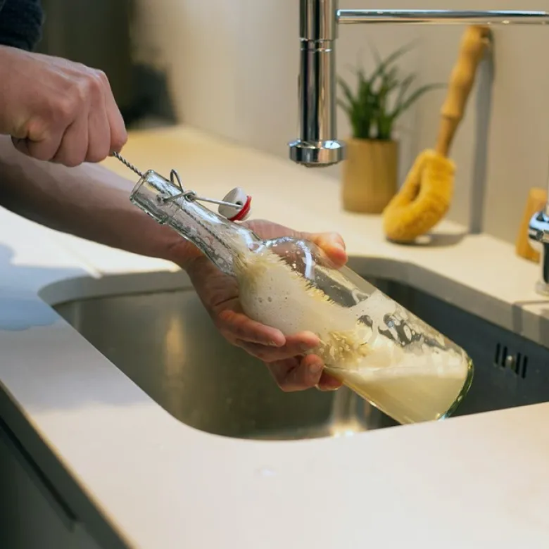 Diskborstset för glasflaskor