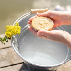 Hantverkstvål Prima Bi, ca. 120 g