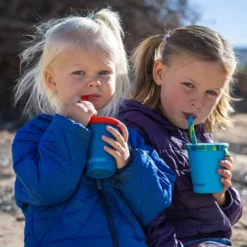 Kids Cup med Sugrörslock - Mykonos Blue, 296 ml