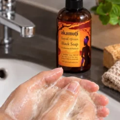 Liquid African Black Soap Frankincense & Patchouli, 250 ml