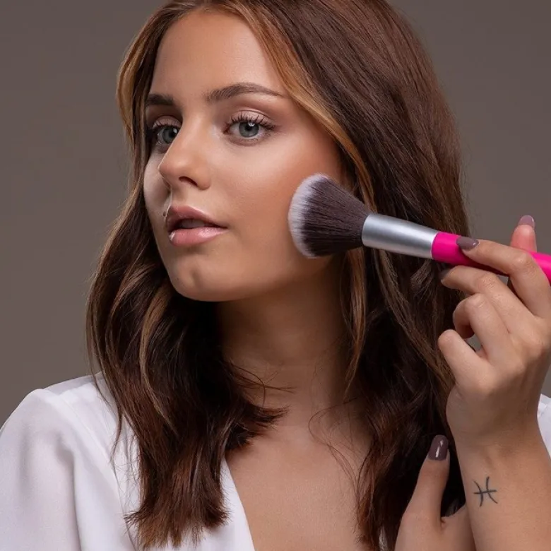 Powder Brush