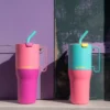 Rise Tumbler med Sugrörslock - Turquoise Kaleidoscope, 1065 ml