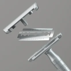 Säkerhetshyvel Companion Silver Matt - Stängd kam